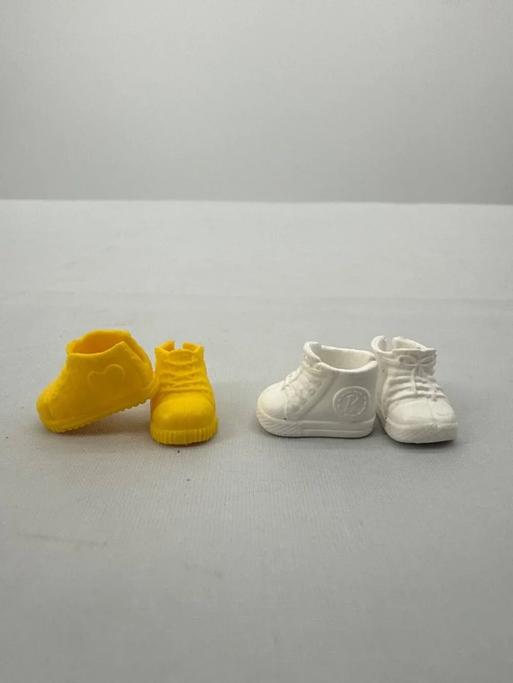 Vintage Barbie Sibling White B Logo & Yellow Heart High Top Sneaker Doll Shoes L